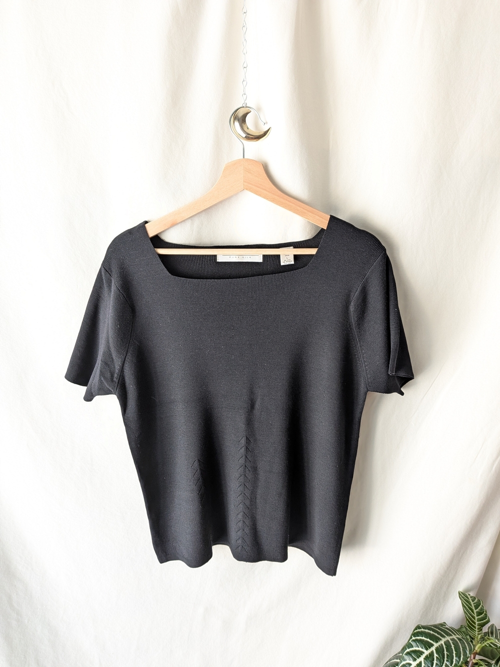 Valerie Stevens 100% Silk Black Square Neck Short Sleeve Knit Top